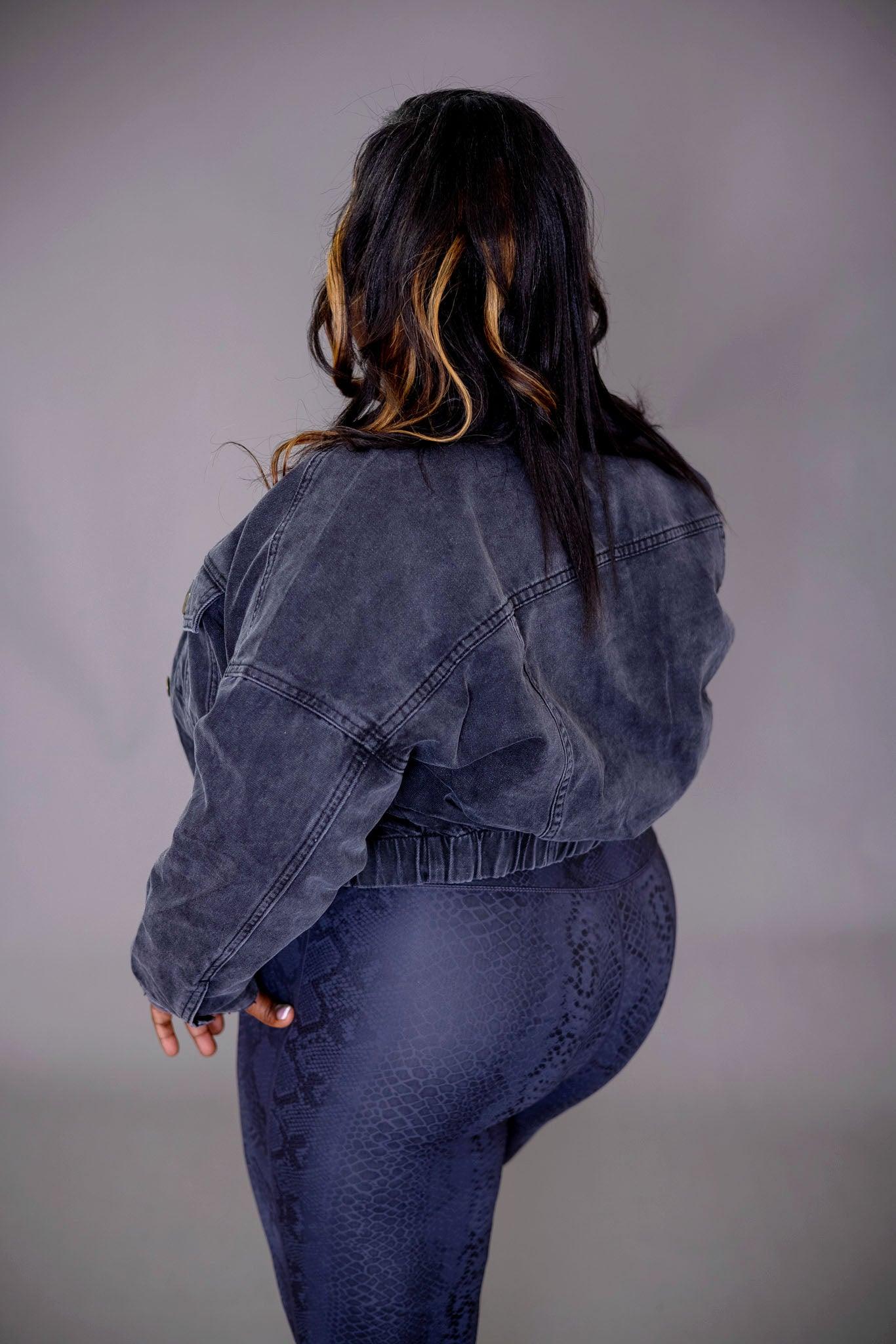 Raw & Ribbed Crop Denim Jacket (black) - Amira Fit