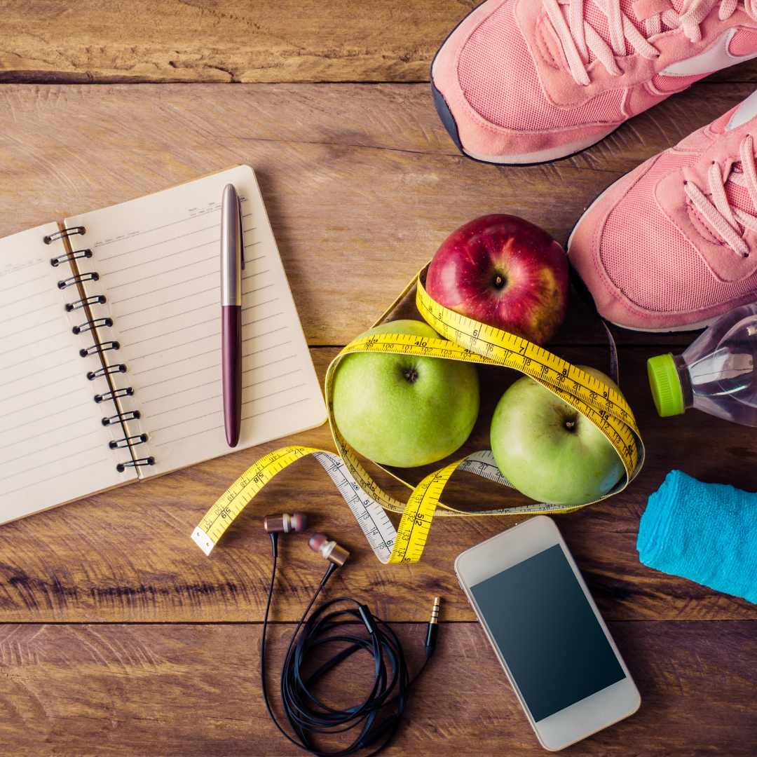 How Using a Planner and Setting Goals Can Keep You on Track with Your Health and Fitness